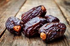Dates Figs
